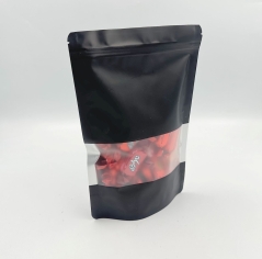 MP-941 שקית נייר שחורה+פסגור+חלון 20/30+5 ס