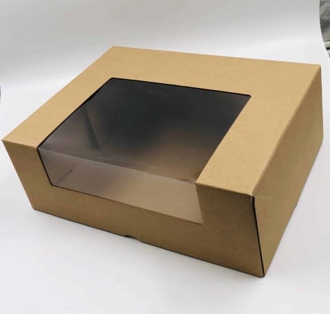 קופסא עם חלון